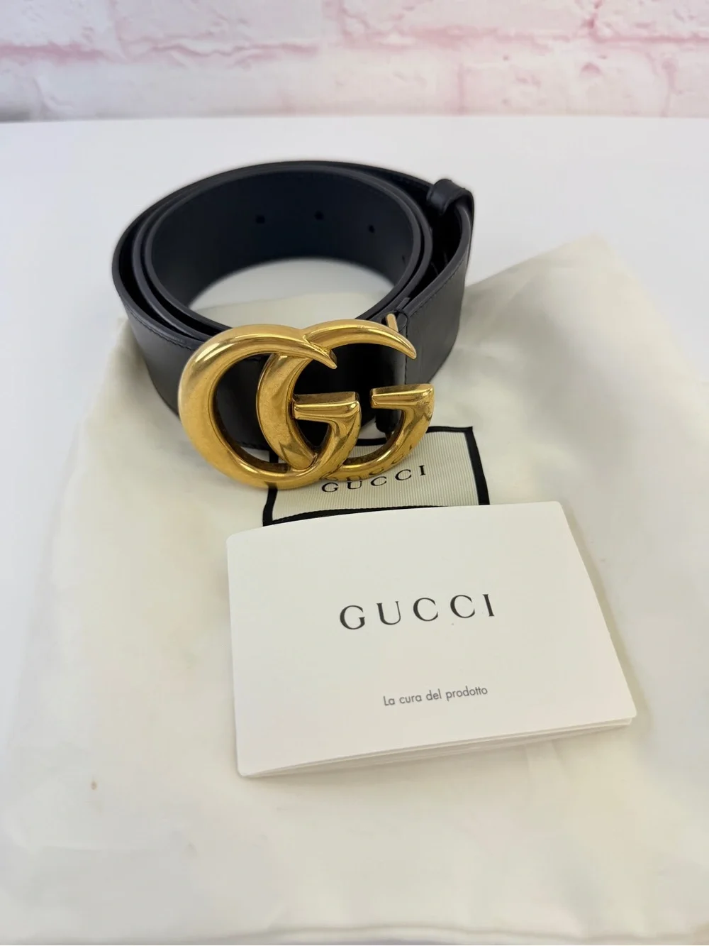 Gucci Black Leather Belt with Gold Double G Buckle
